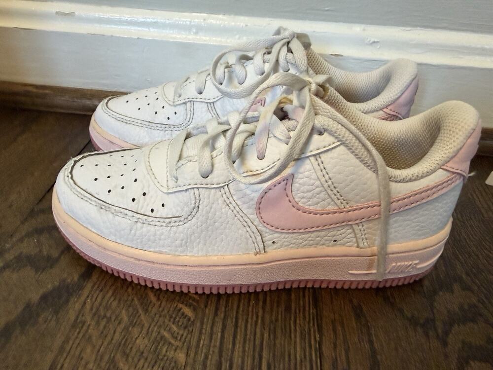 Nike Air Force One Low Girls White Pink Sz 13